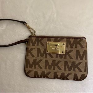 Michael Kors Wristlet